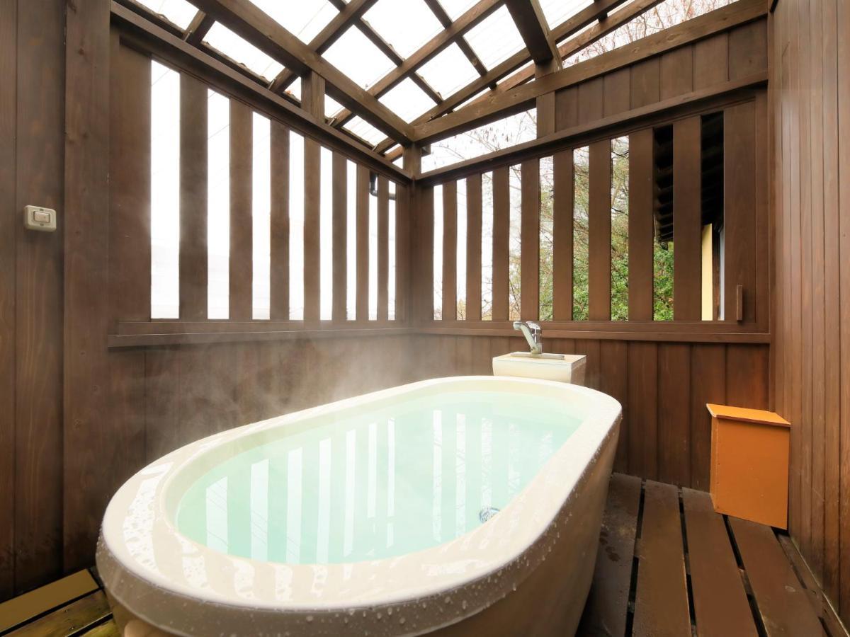 Saikatei Jidaiya Hotel Kaminoyama Buitenkant foto