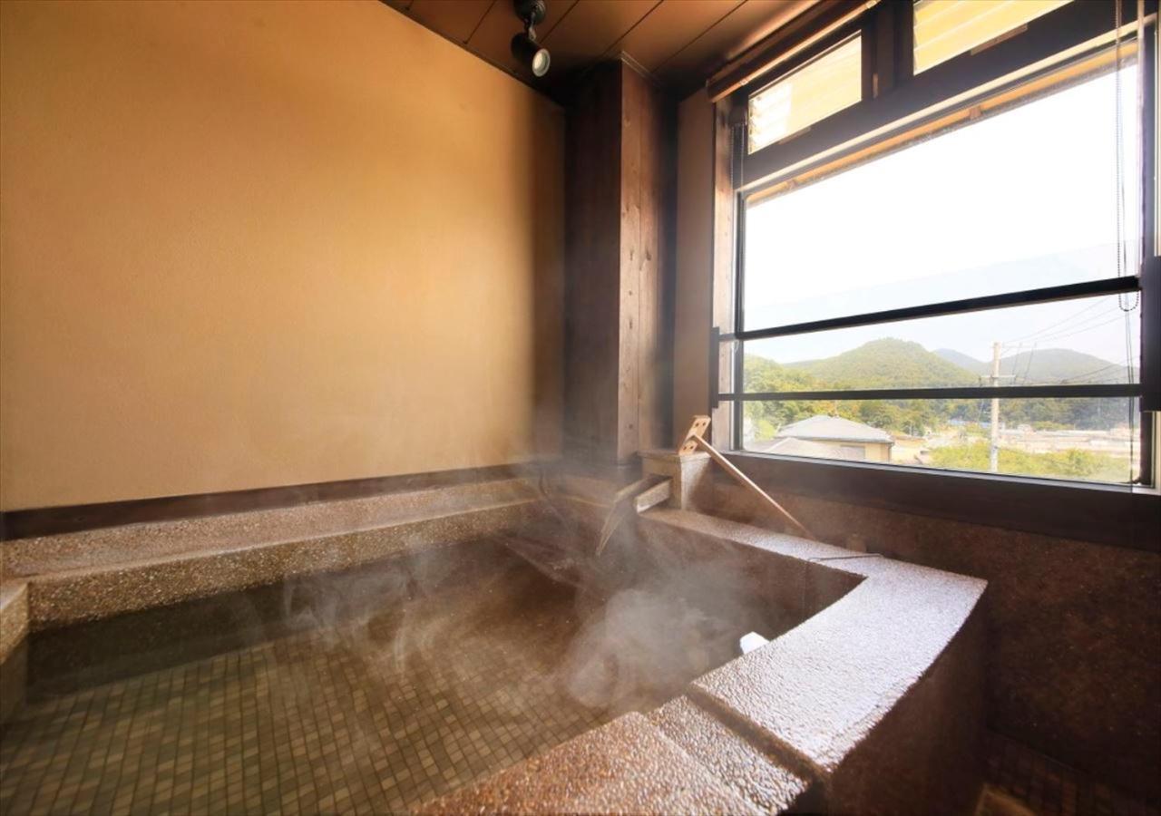 Saikatei Jidaiya Hotel Kaminoyama Buitenkant foto